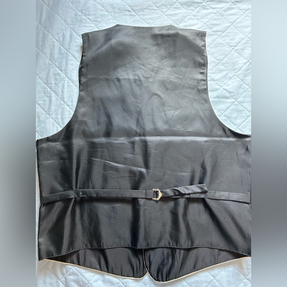 Bruno Piattelli Tuxedo vest in soft gold